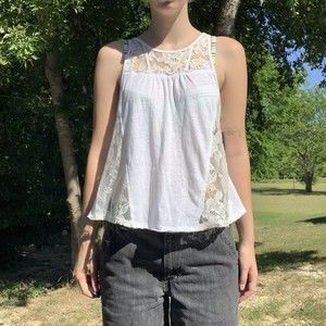 NWT-Abercrombie Kids Girls White Crisscross Racer Back Lace Panel Shirt Sz XL
